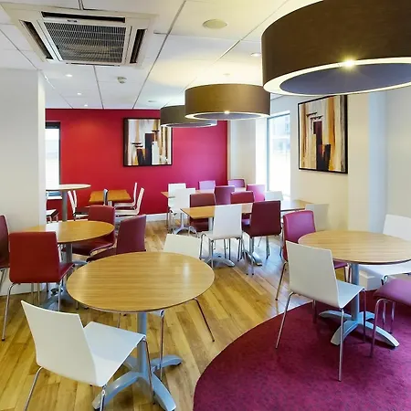 Travelodge Anchor Road Bristol