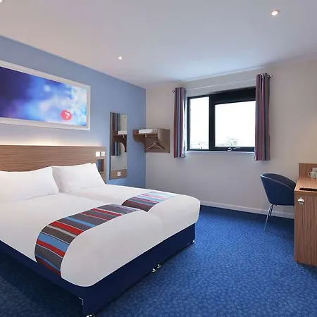 Travelodge Anchor Road ホテル ブリストル