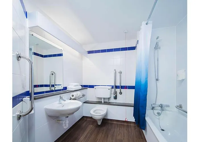 Готель Travelodge Anchor Road