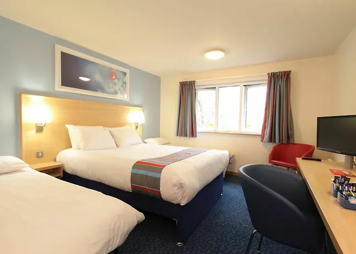 Hotel Travelodge Anchor Road 3*