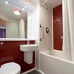 Travelodge Anchor Road Ξενοδοχείο 3*