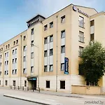 Travelodge Anchor Road Hotel 3*